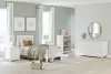 Hallityn - Platform Bedroom Set