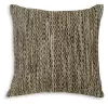 Jayner - Pillow