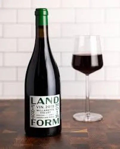 Grounded Landform Pinot Noir 750ml