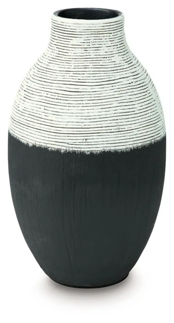 Girtha - Vase