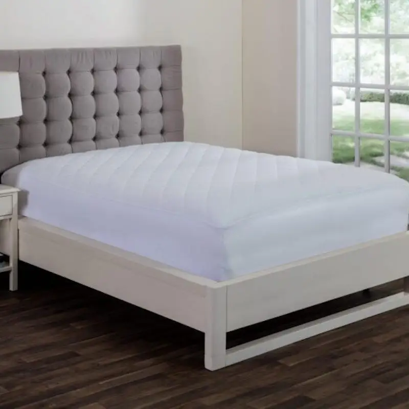 Super Filled Mattress Pad by Downright