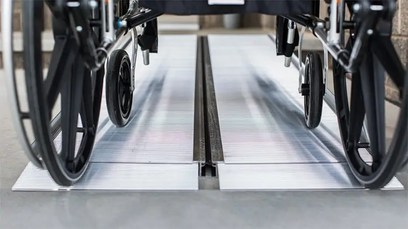 EZ-Access Suitcase Singlefold Ramp